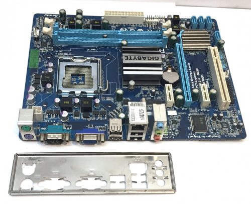 Gigabyte GA-G41MT-S2 LGA775 használt alaplap DDR3 PCI-e