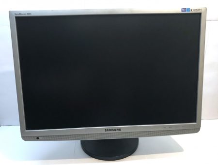 Samsung 2243WM 22” használt LCD monitor 1680x1050